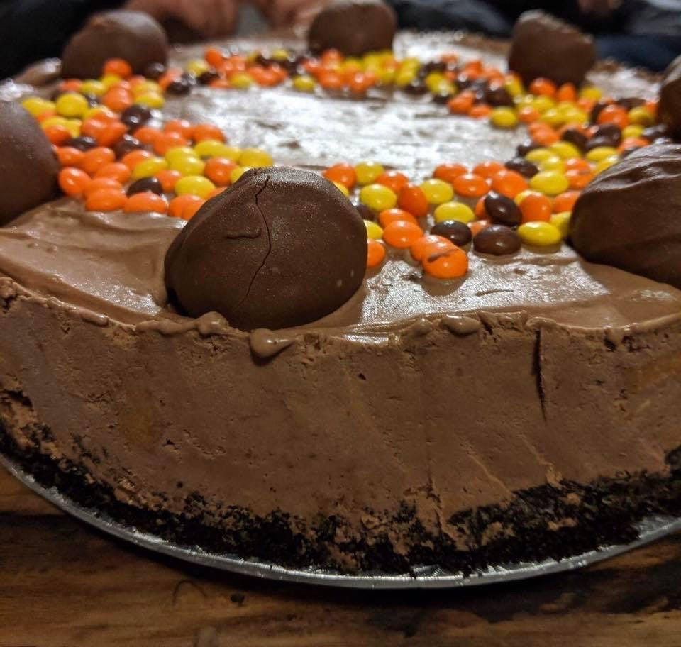 Ice cream cake - Reese's delight (10 inch)